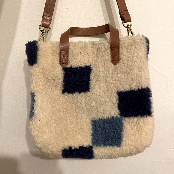 Madewell Sherpa Transport Bag - Picture 2 of 4